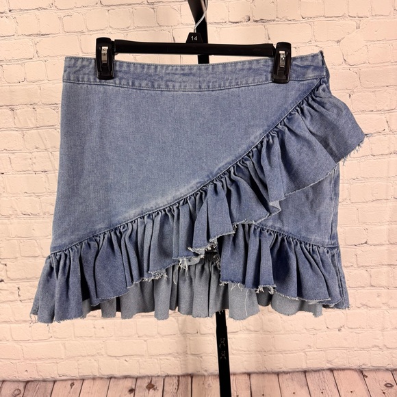 Nasty Gal Dresses & Skirts - Nasty Gal Asymmetrical Ruffle Hem Denim Mini Skirt Light Blue Size 10